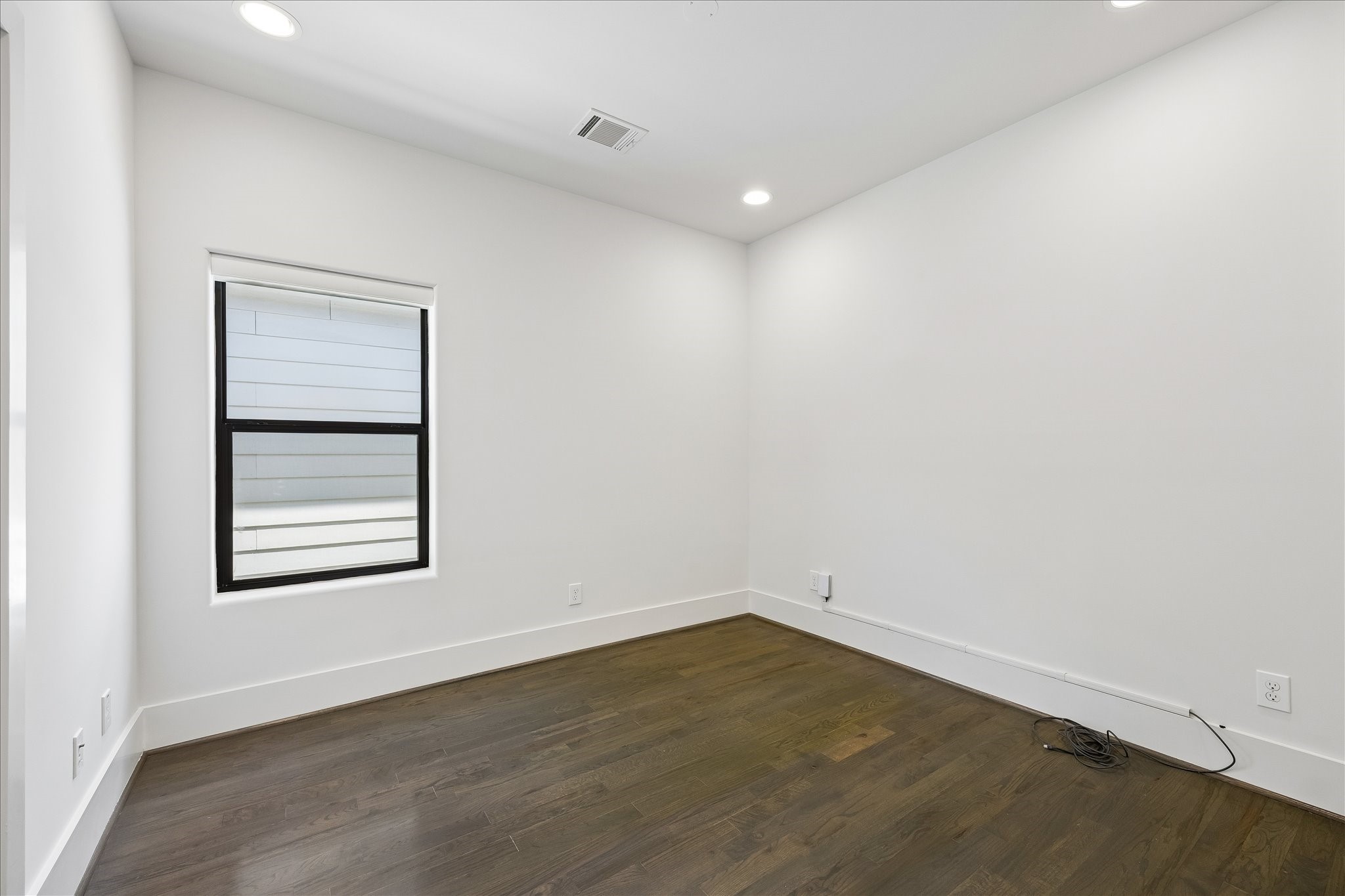 309 Peden Street Street Property Photo 22