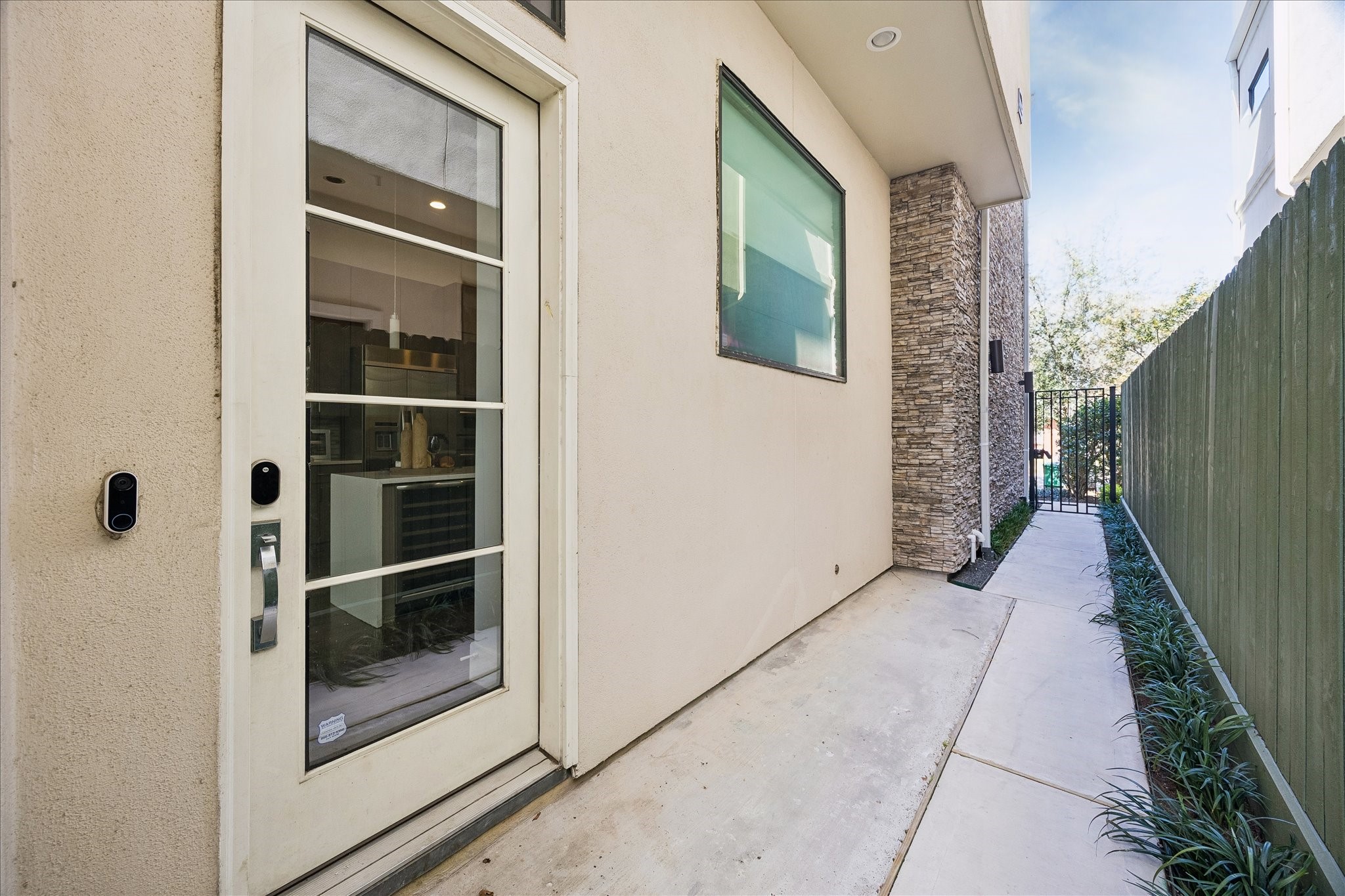 309 Peden Street Street Property Photo 29