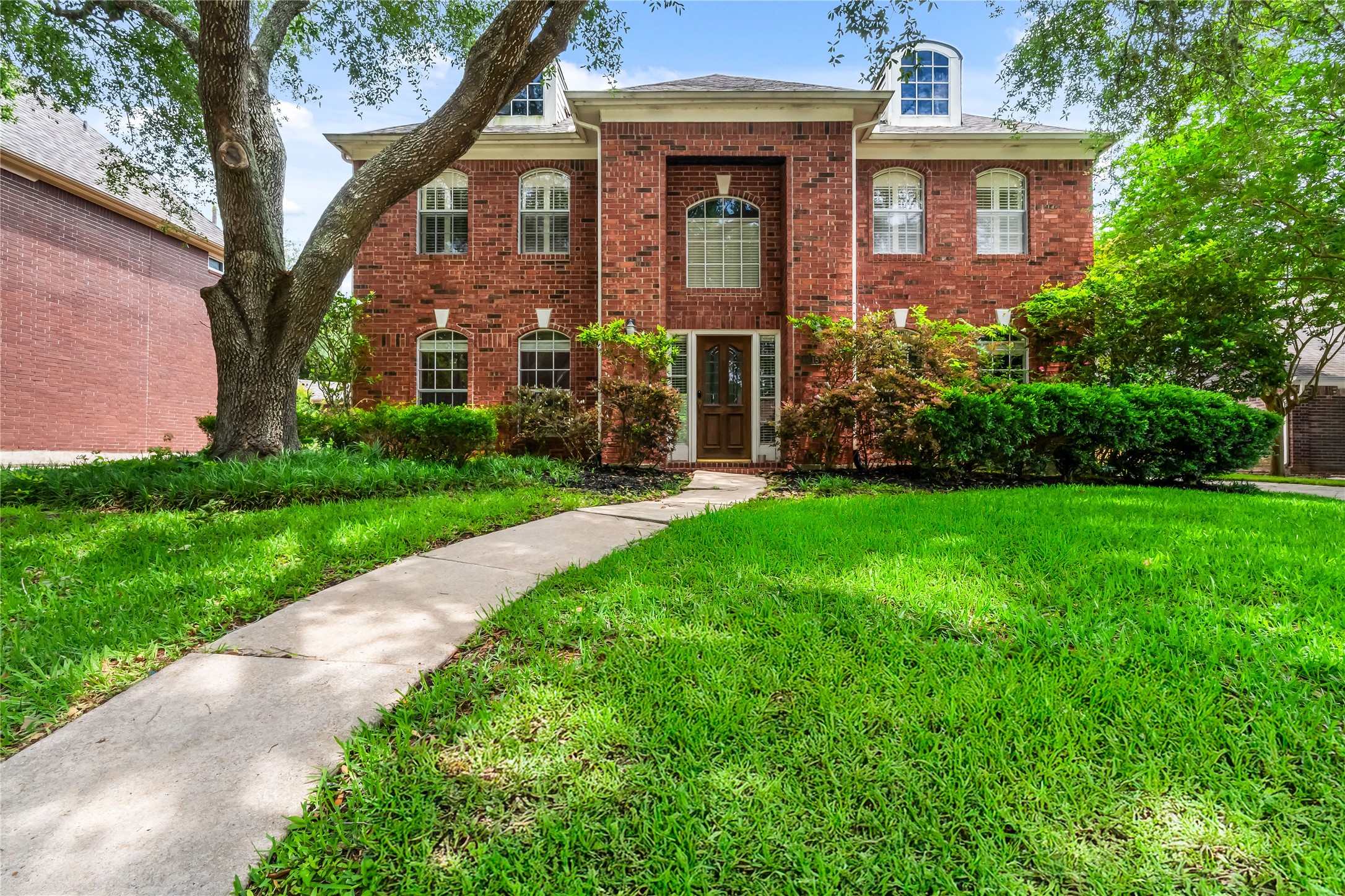 6615 Cypress Village Drive Property Photo 1