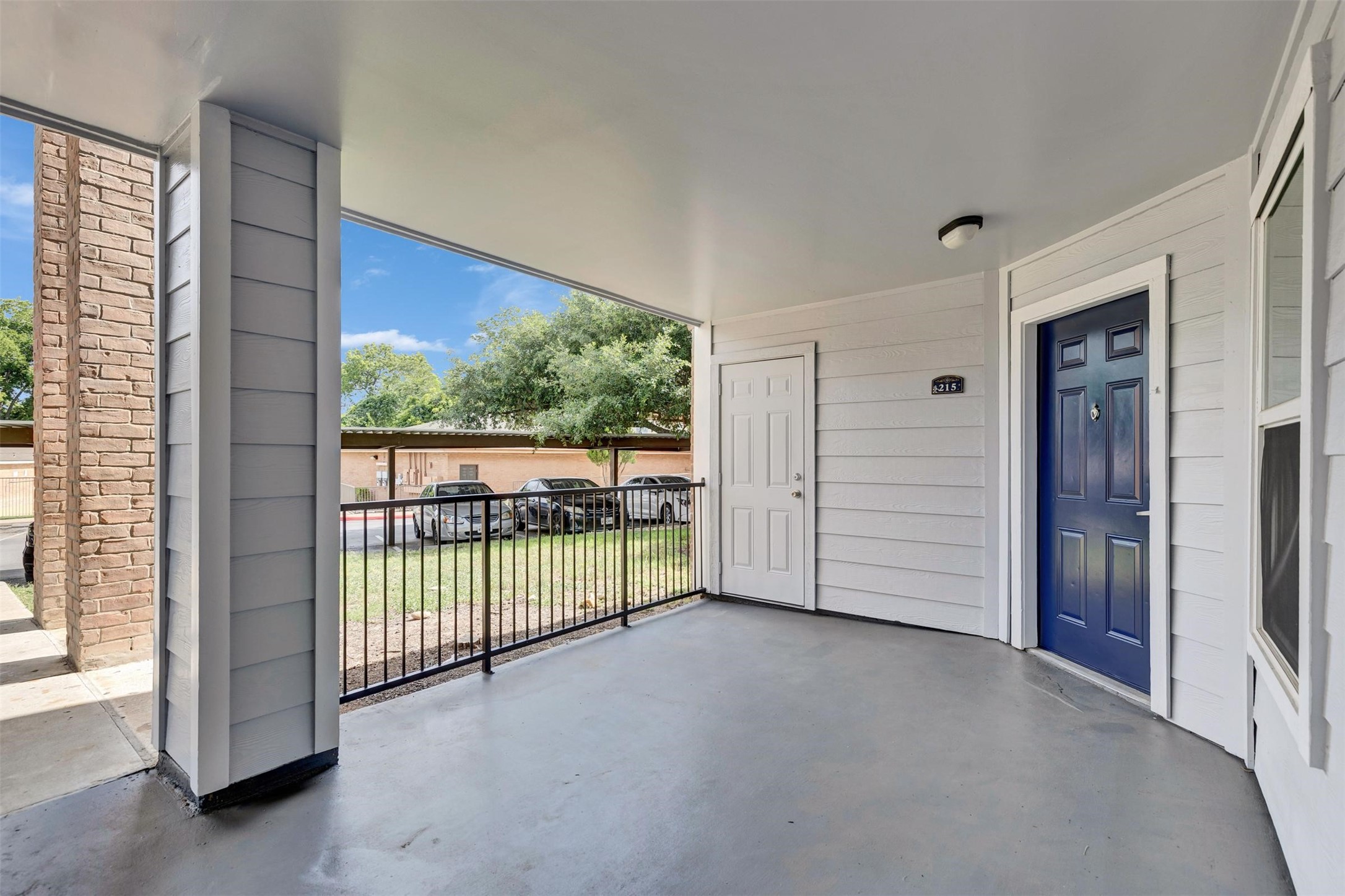 1088 Park Plaza Drive A Property Photo 18