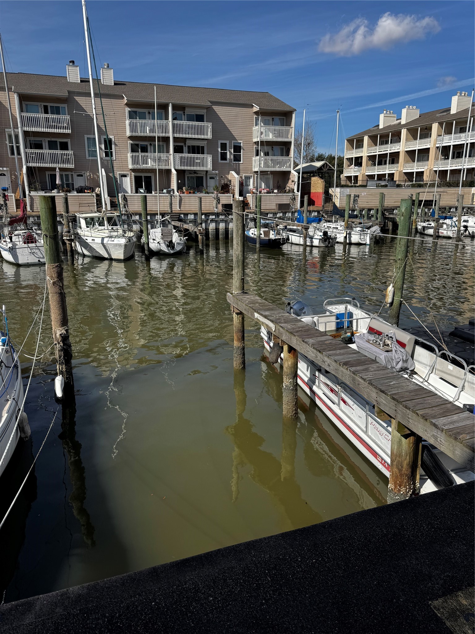 0 Mariner Berth Property Photo 5