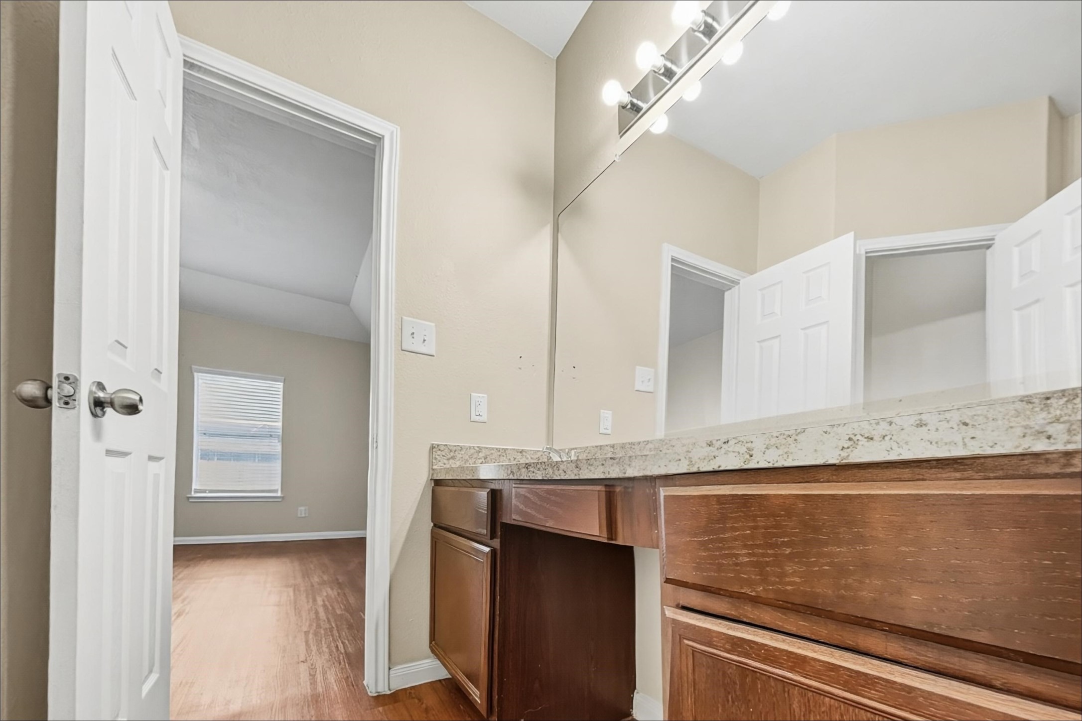 2606 Bammelwood Drive Property Photo 11