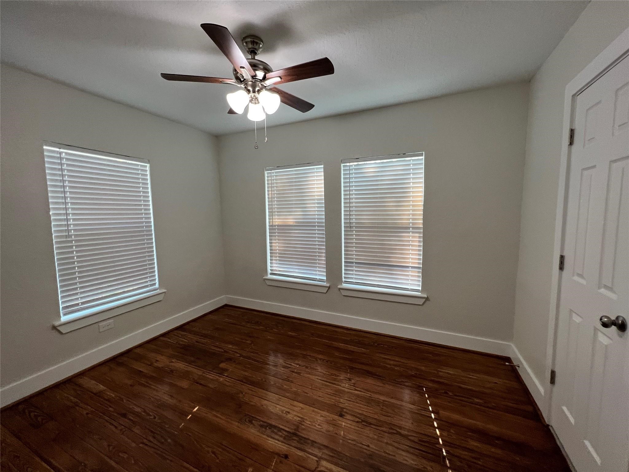 624 E Magnolia Street Property Photo 8