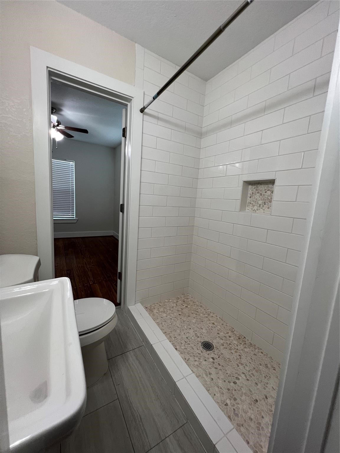 624 E Magnolia Street Property Photo 12