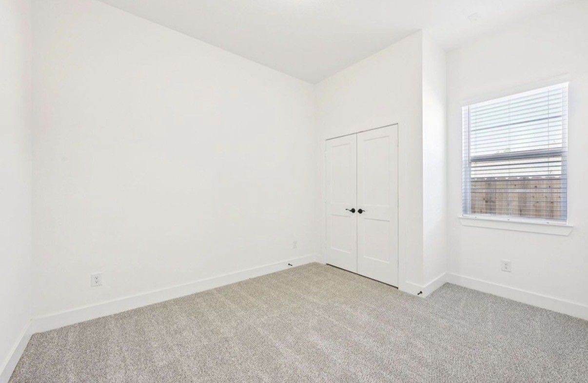 12802 Meadow Wind Way Property Photo 14