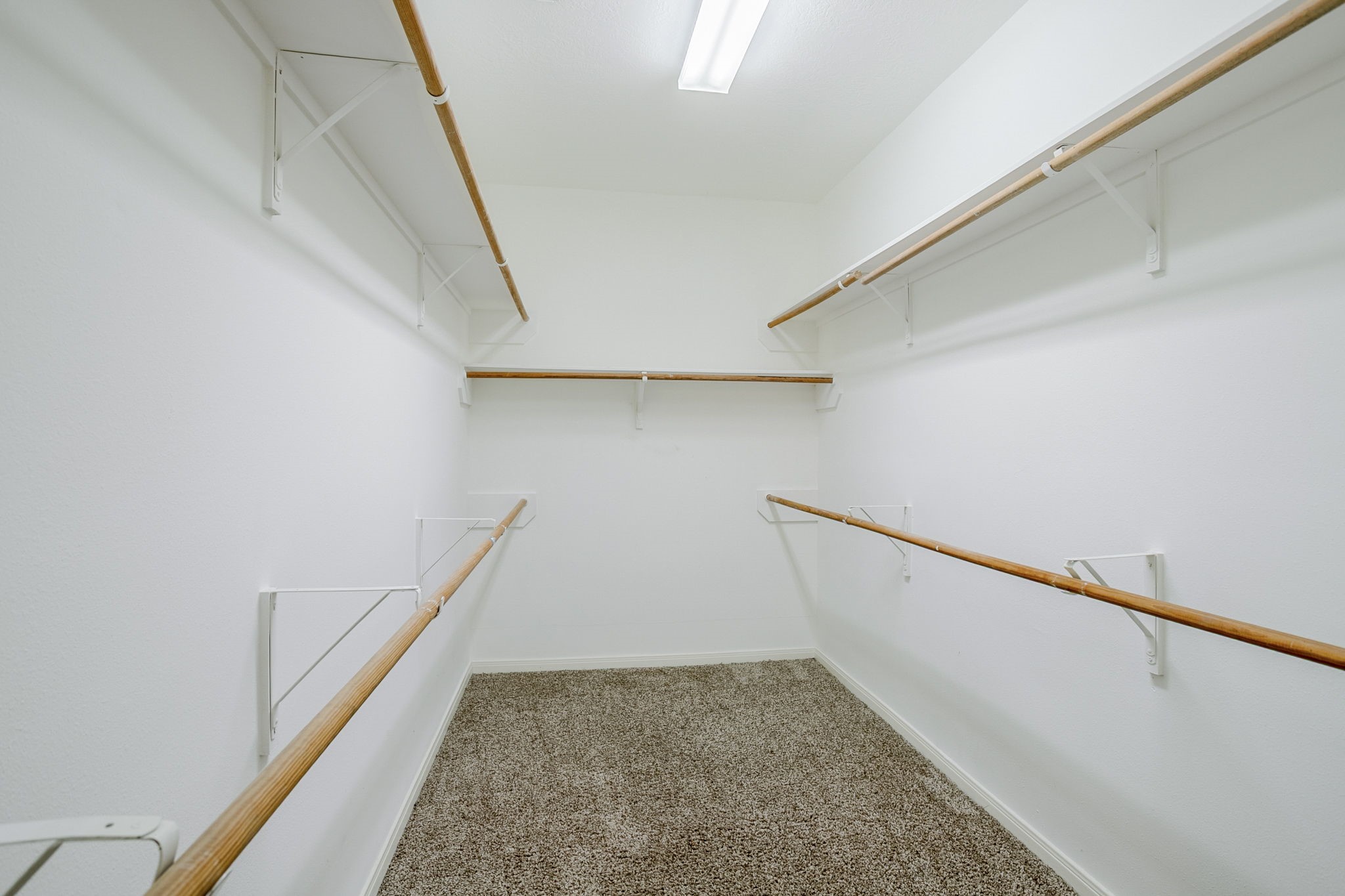 16511 Bluefin Street Property Photo 23