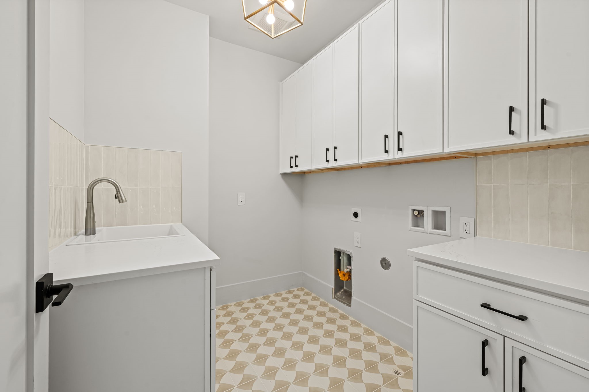 5409 Chevy Chase A Property Photo 20
