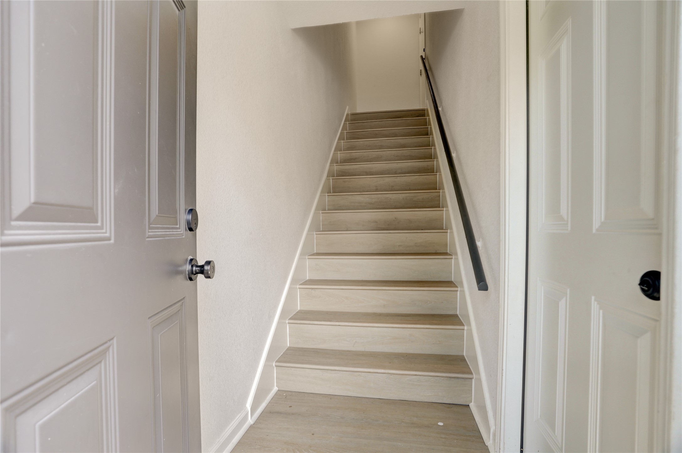 11902 Fawnview Drive Property Photo 27