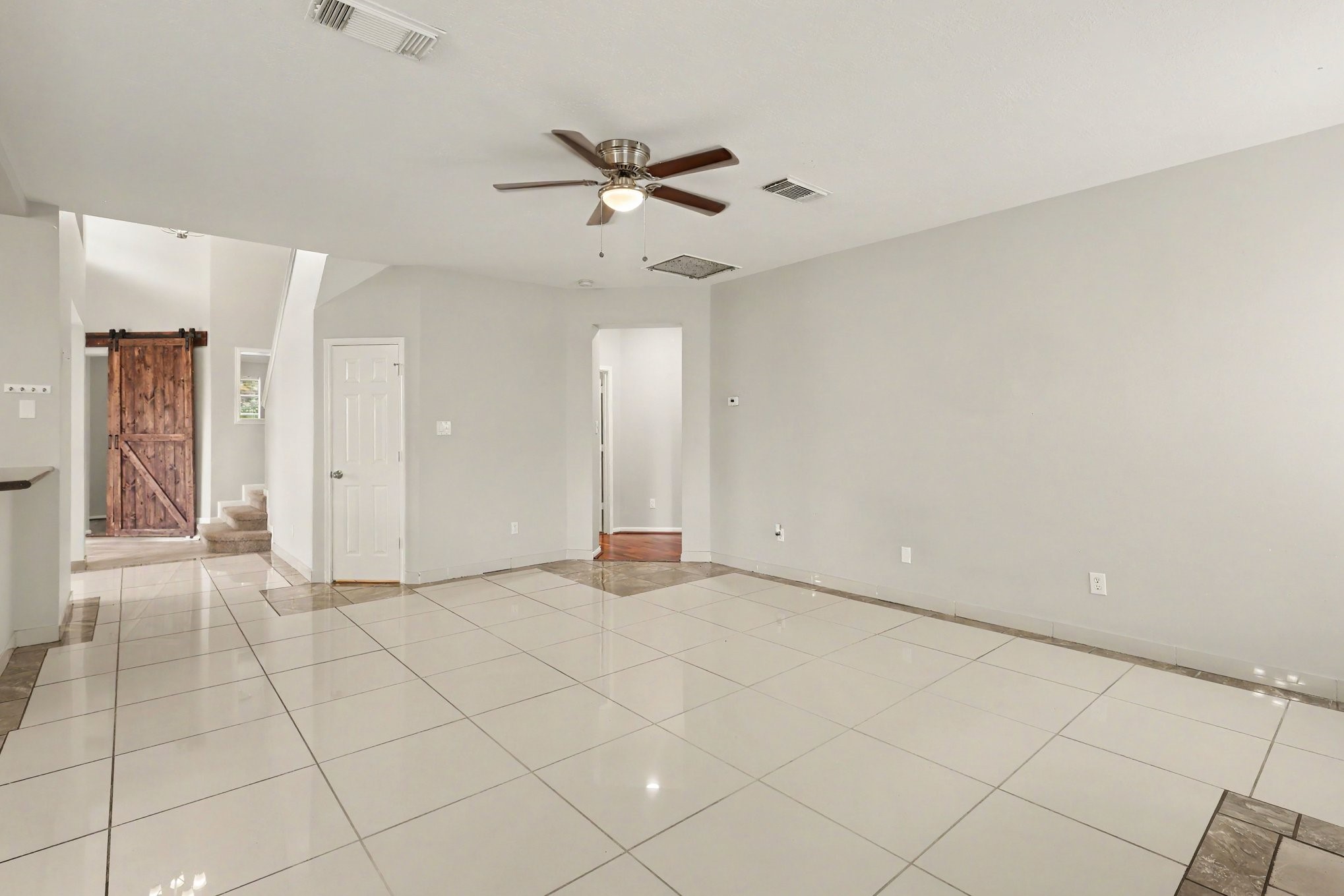 10107 Bayou Trail Court Property Photo 7