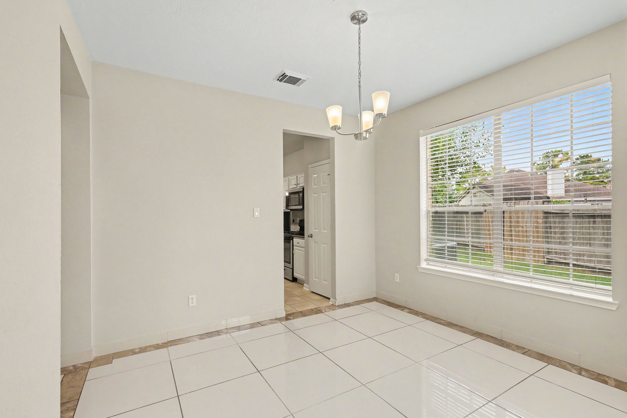 10107 Bayou Trail Court Property Photo 8