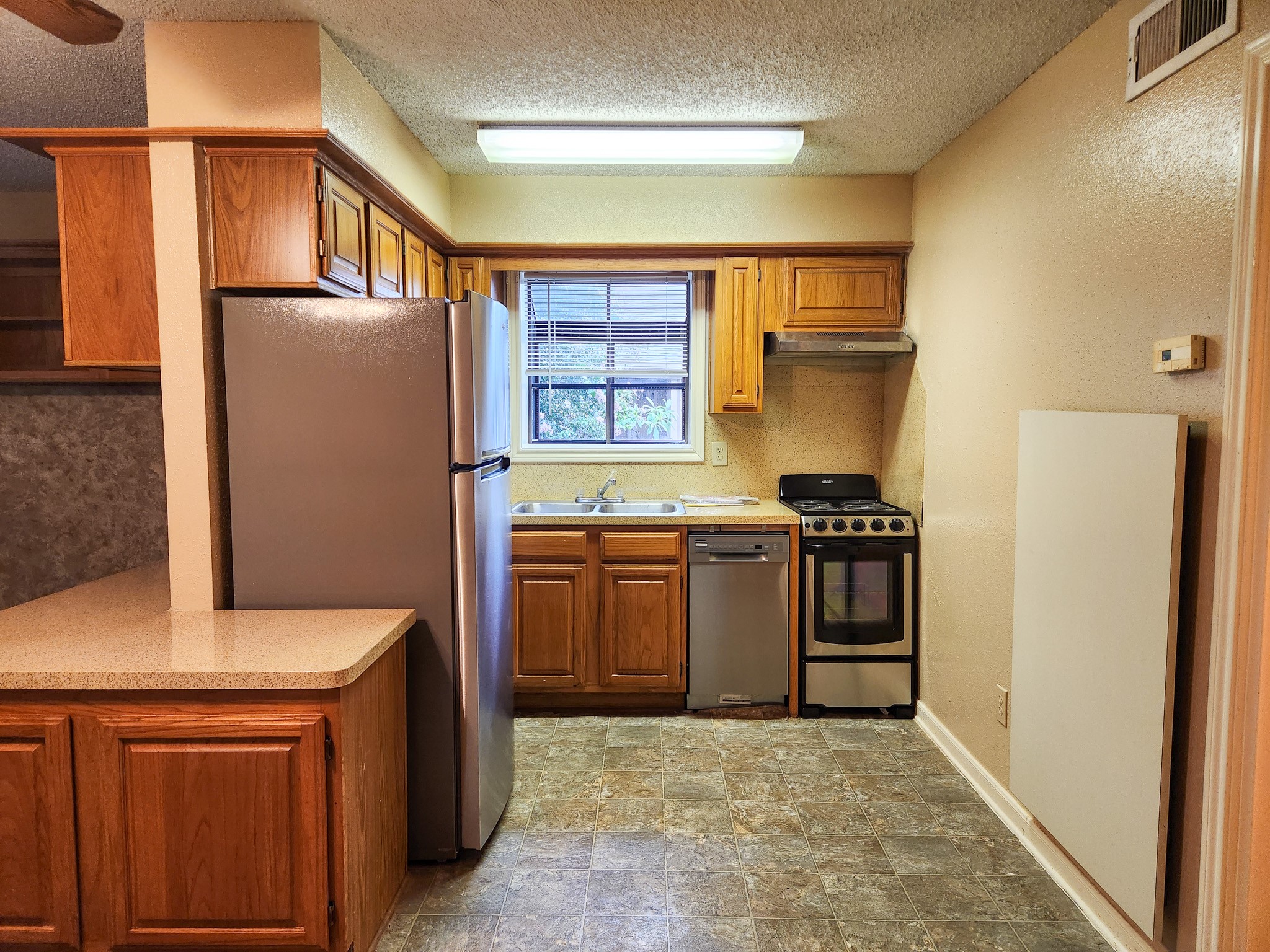 1311 Antoine Drive 148 Property Photo 7