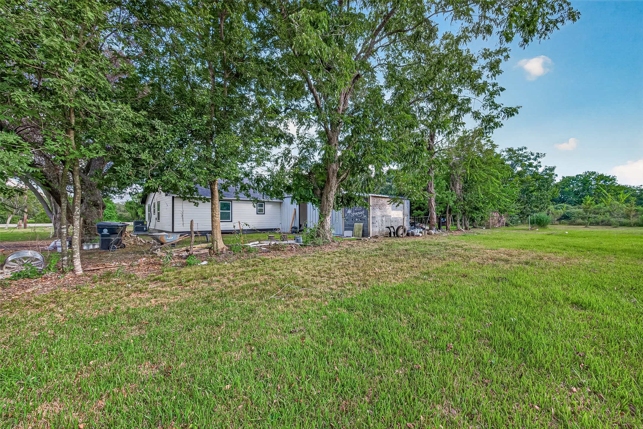 4739 Fm 1096 Road Property Photo 8