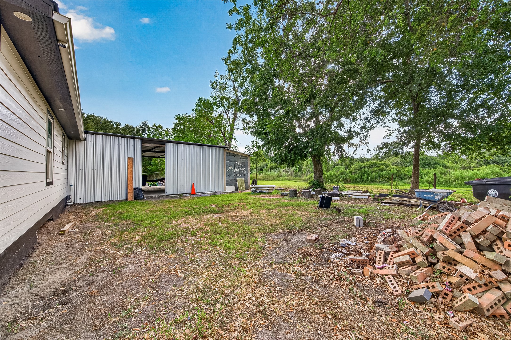 4739 Fm 1096 Road Property Photo 11