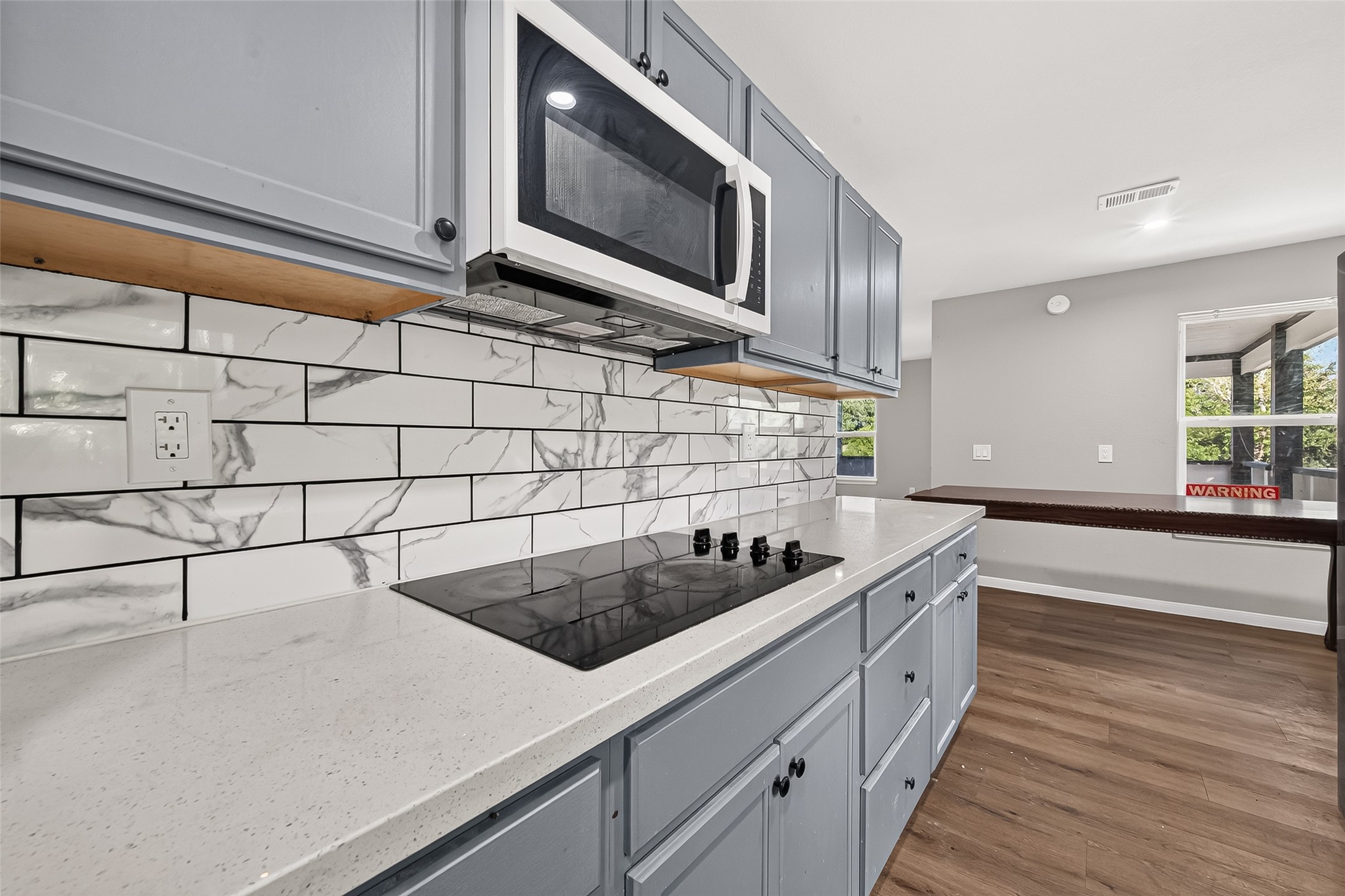 4739 Fm 1096 Road Property Photo 18