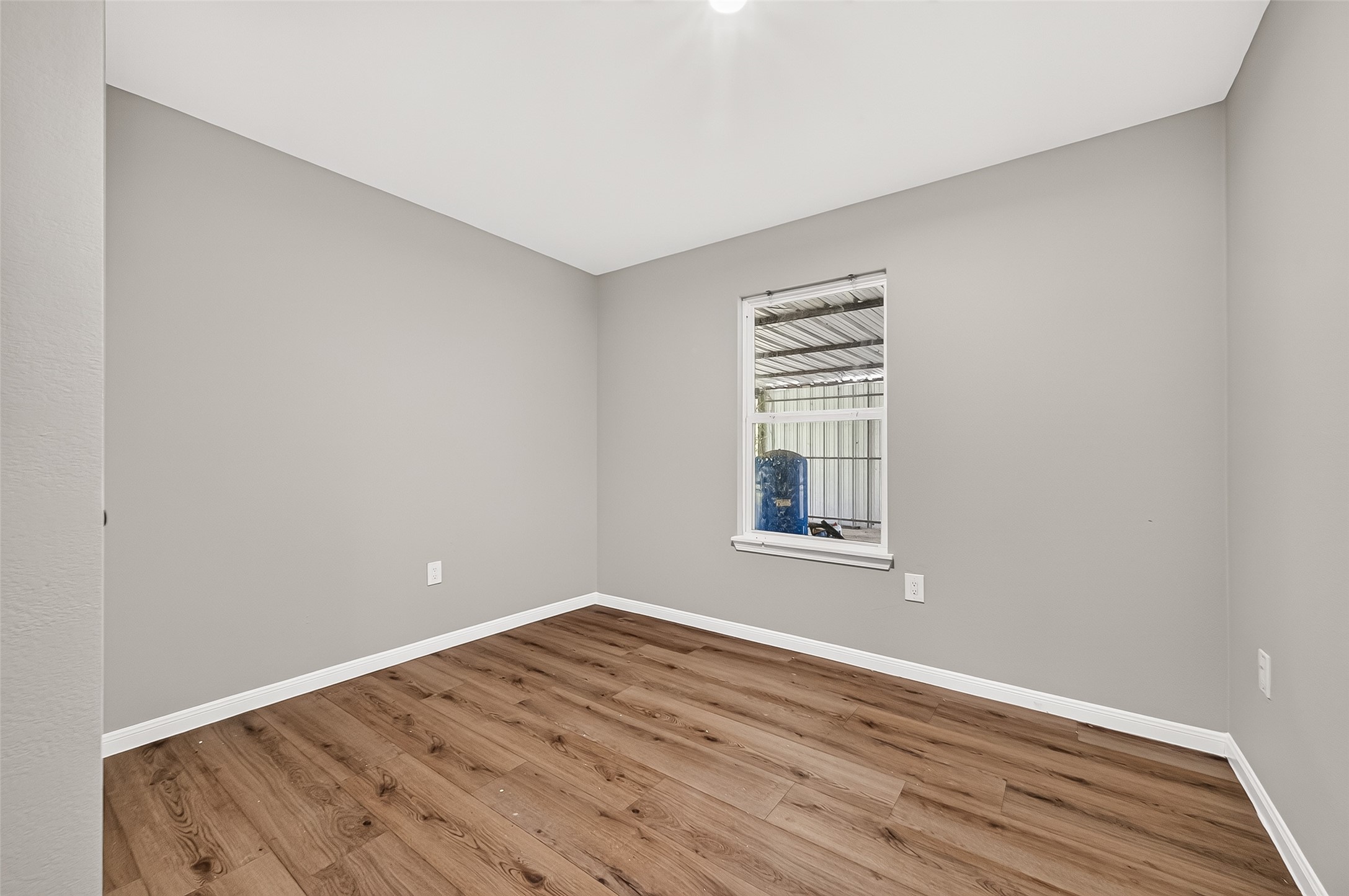 4739 Fm 1096 Road Property Photo 21