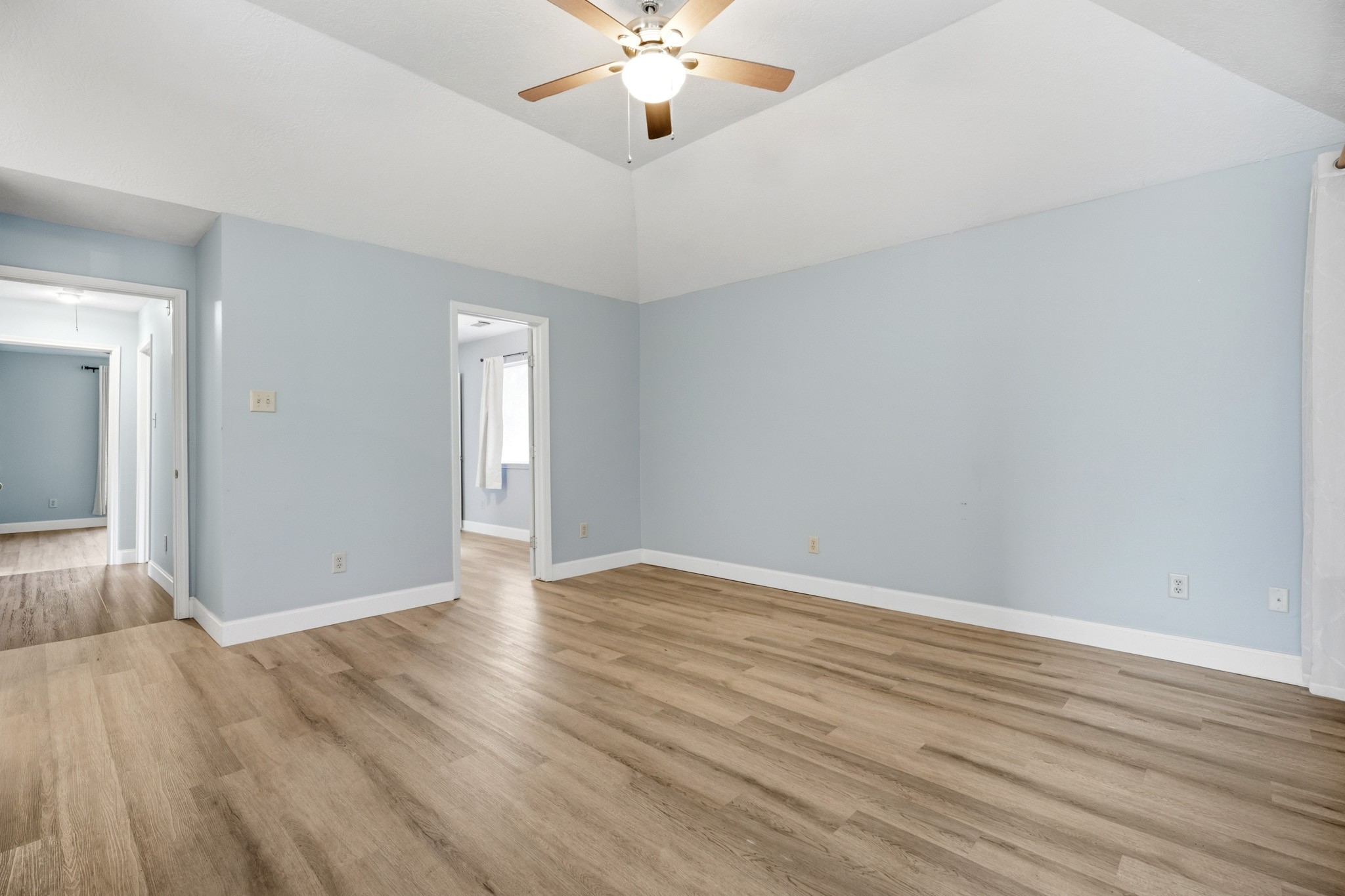 1326 Shrub Oak Drive Property Photo 18