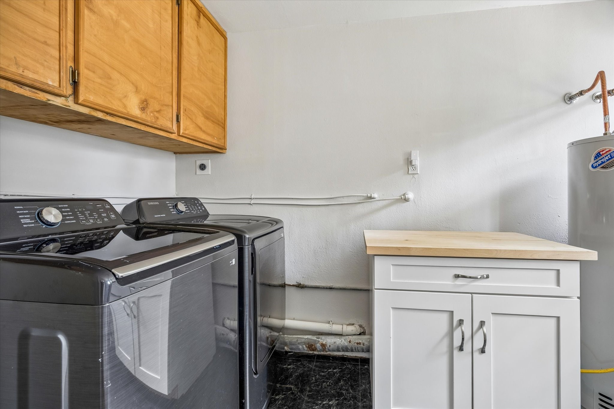 6230 Abington Way Property Photo 12