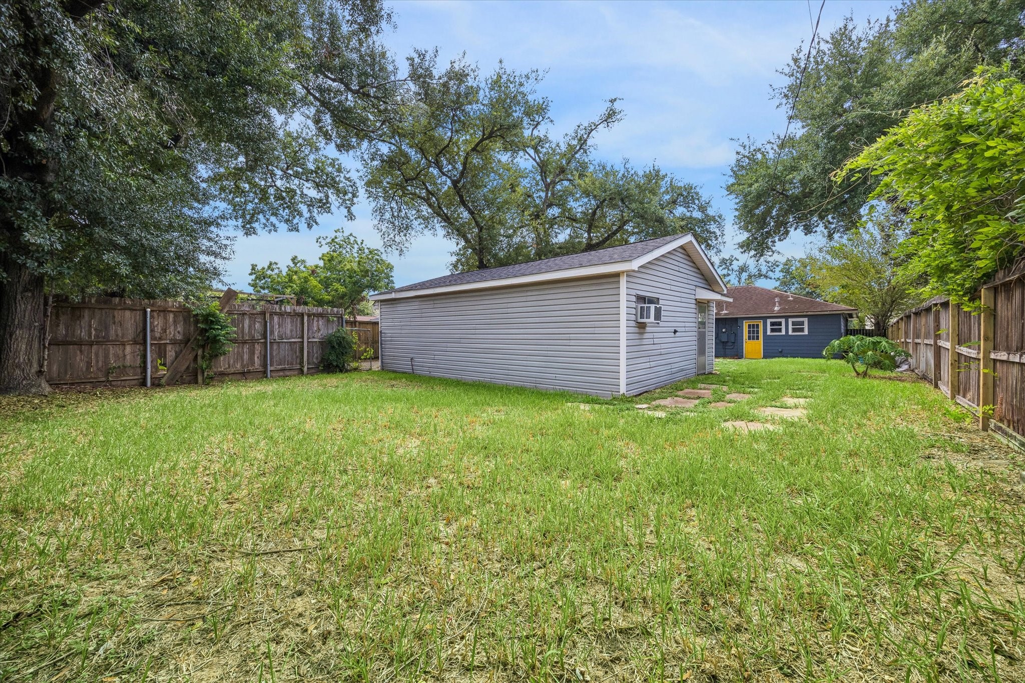 6230 Abington Way Property Photo 16