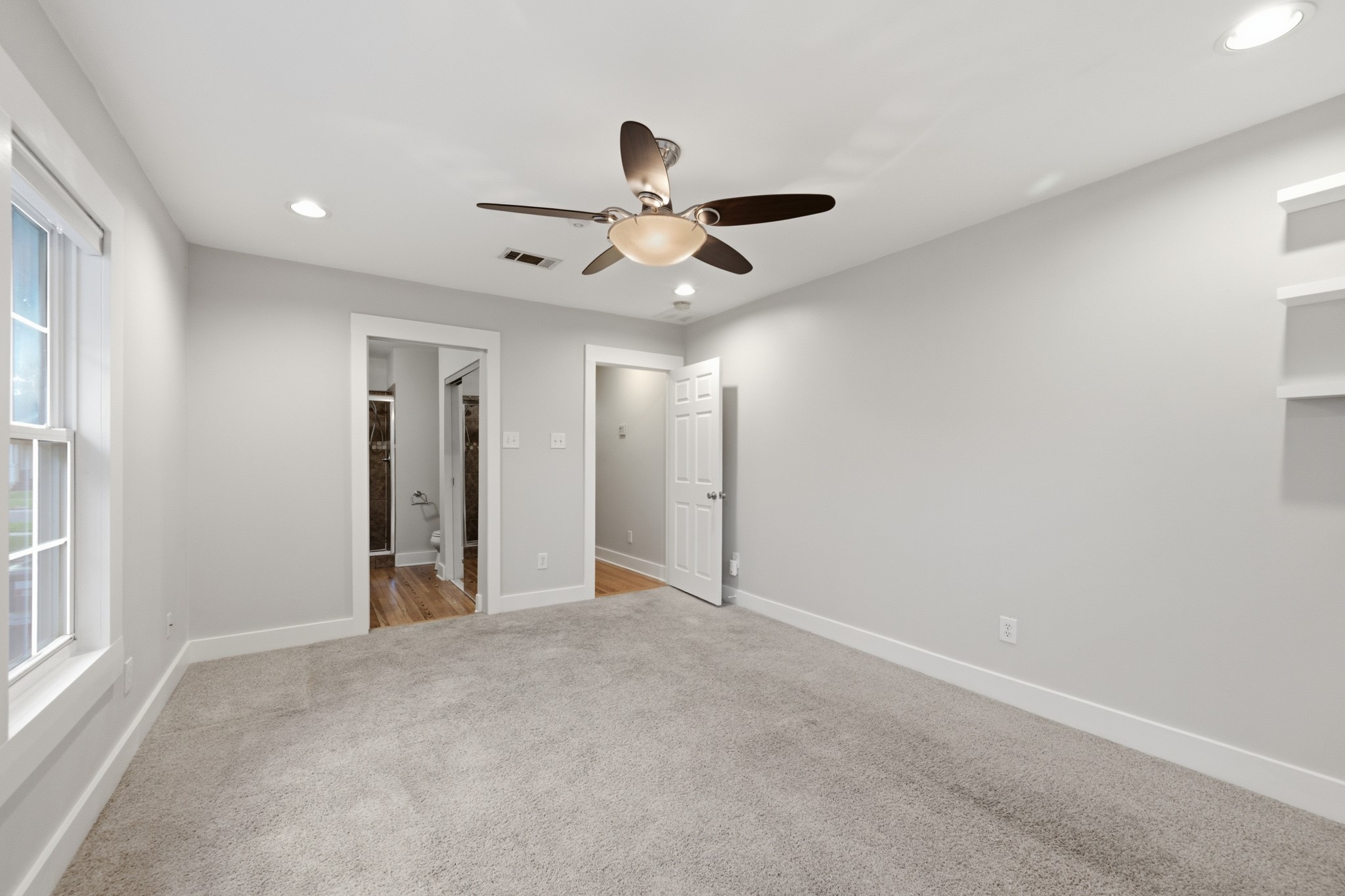 1112 Robbie Street Property Photo 26