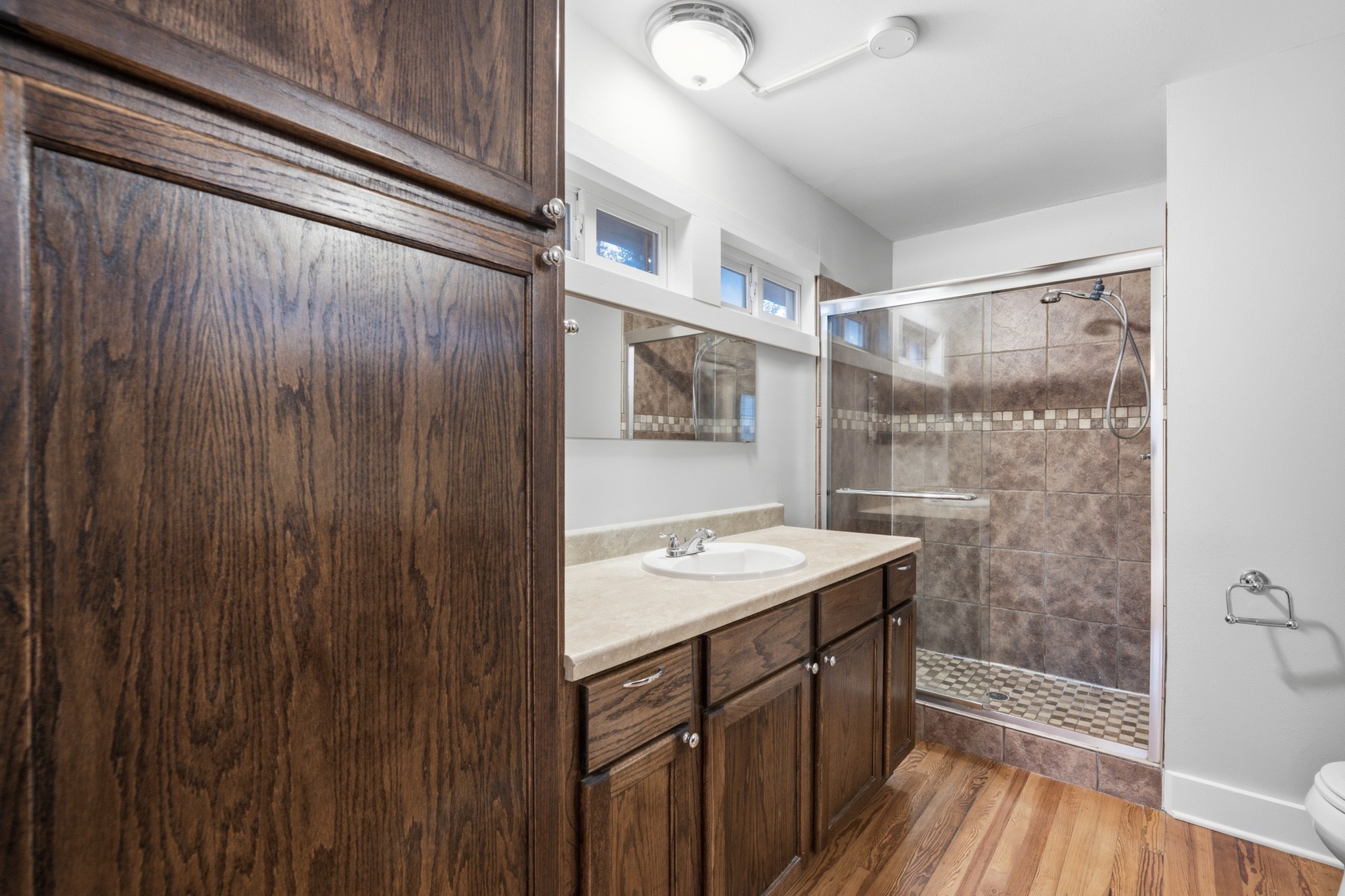 1112 Robbie Street Property Photo 27
