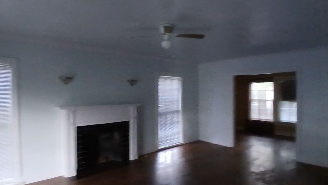 3314 Oakdale Street Property Photo 4