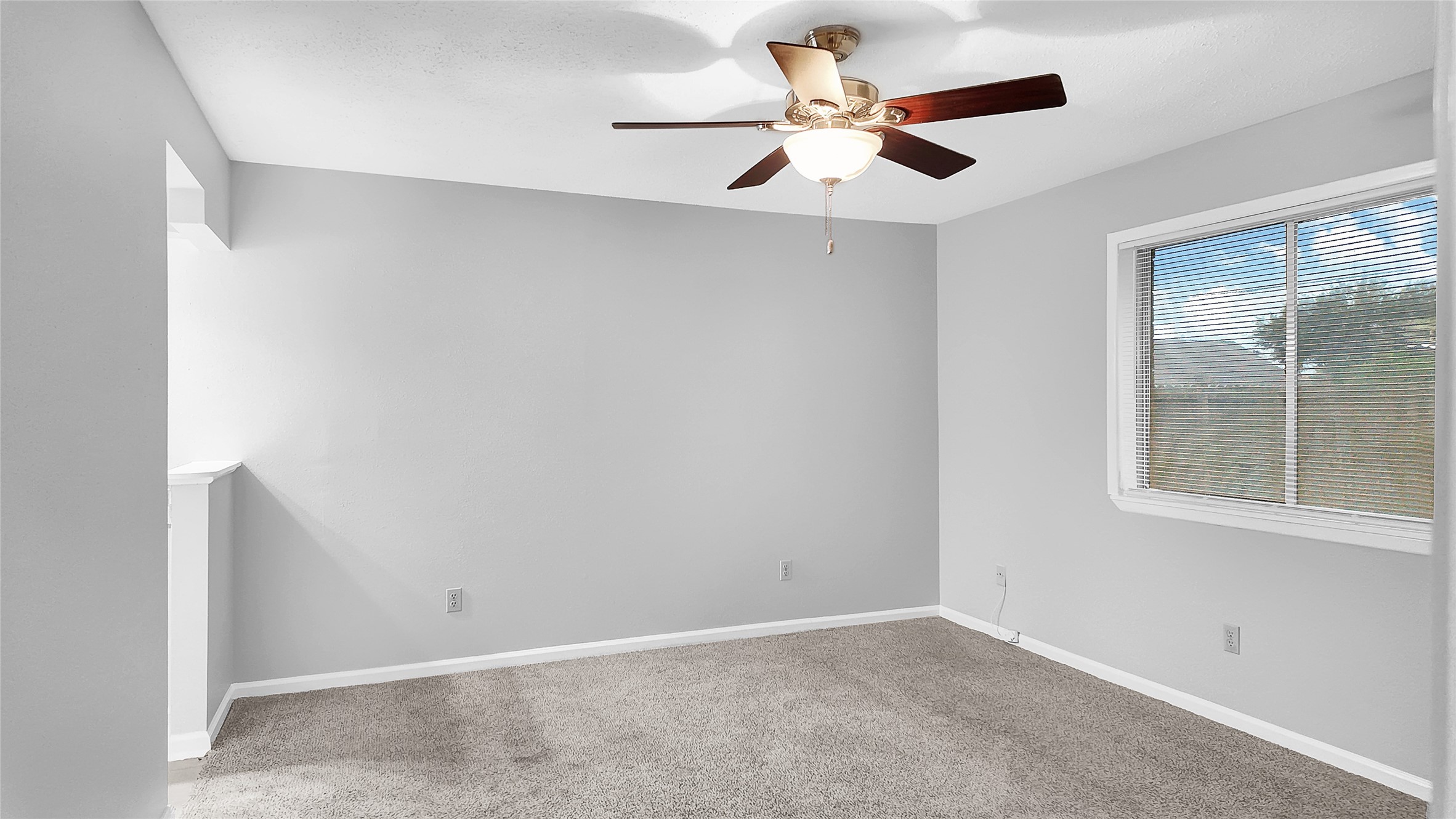 830 S 6th Street Property Photo 8