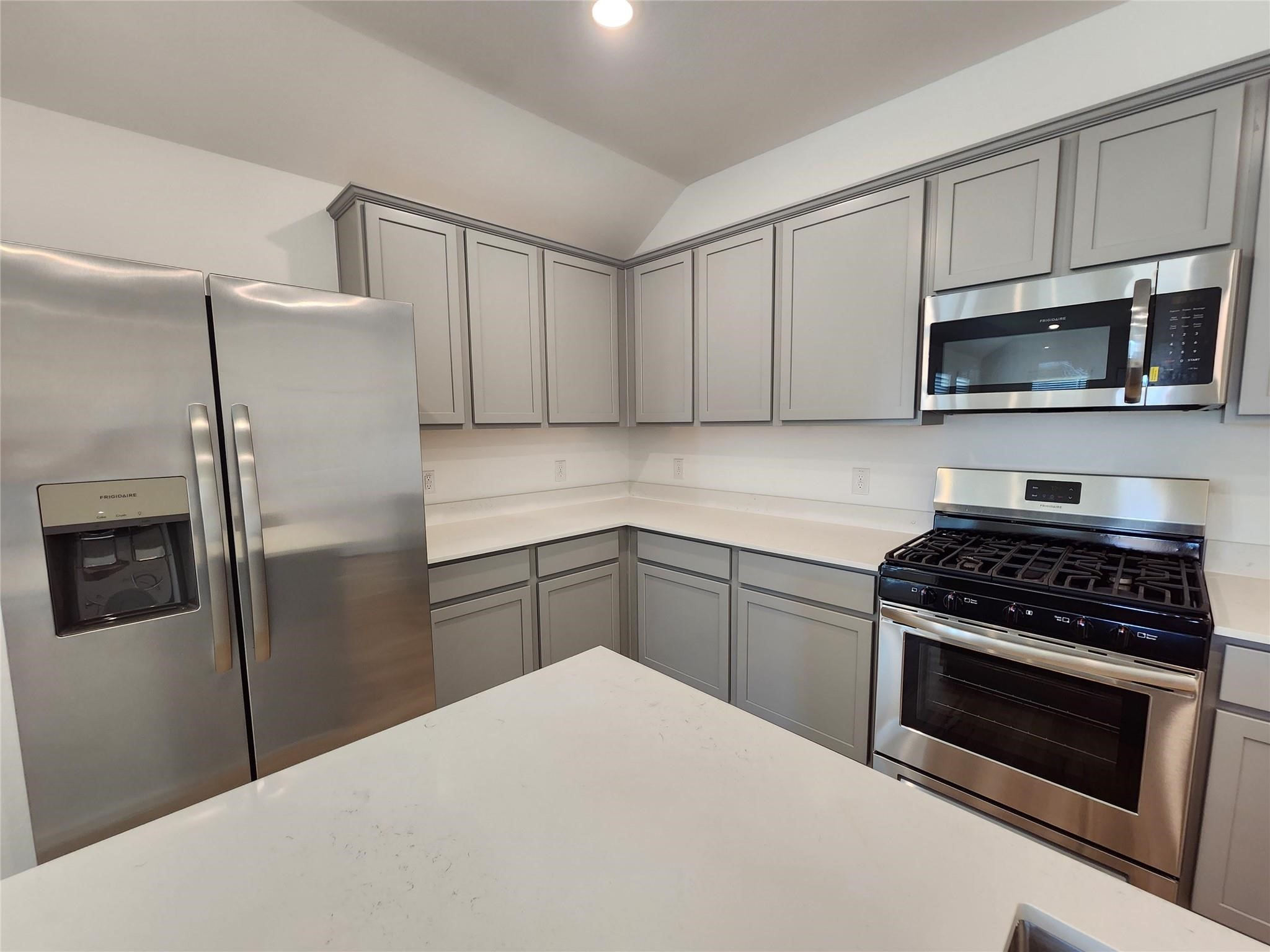 31407 Hidden Rosehill Property Photo 11