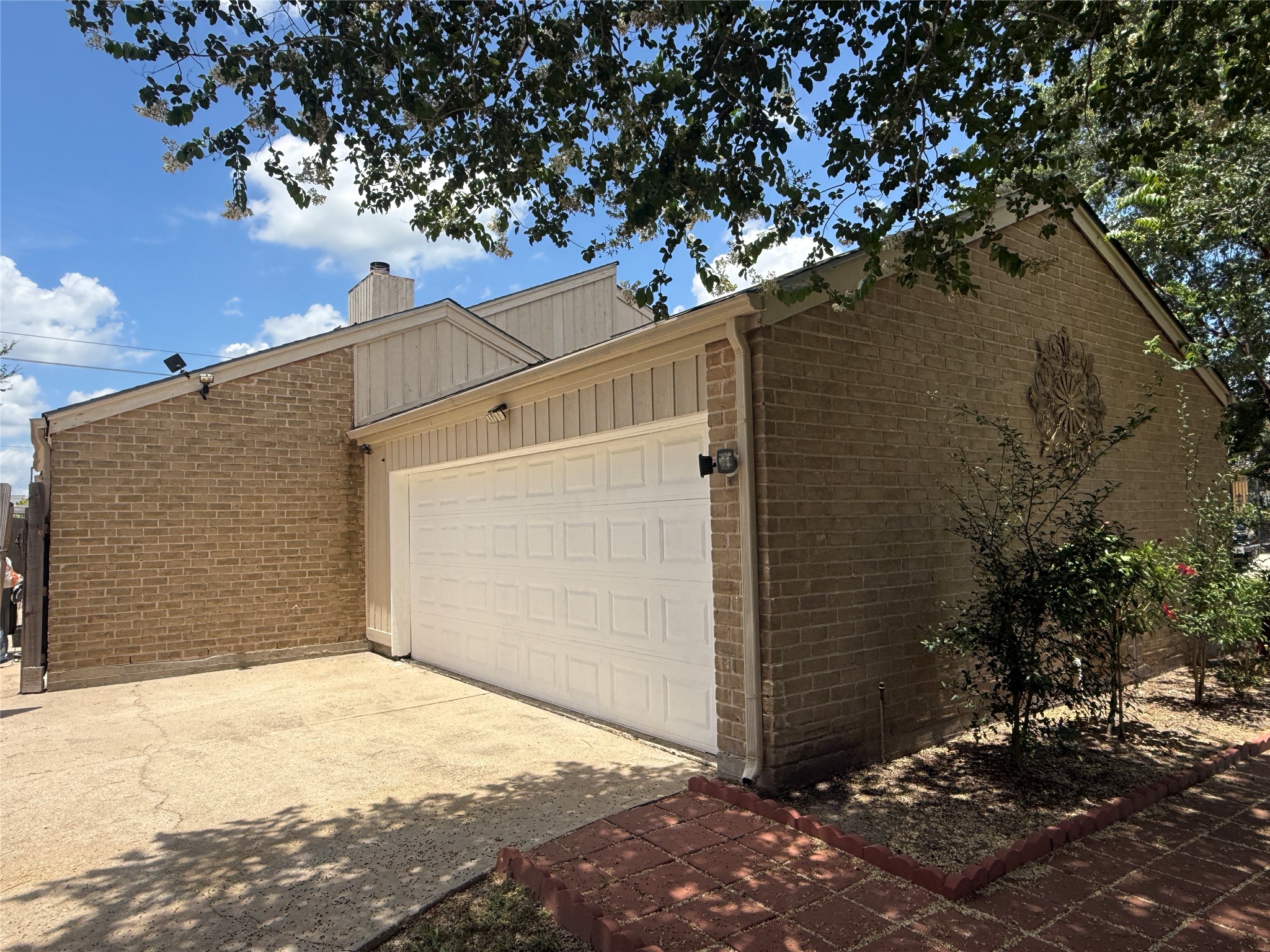2358 Binley Drive Property Photo 38