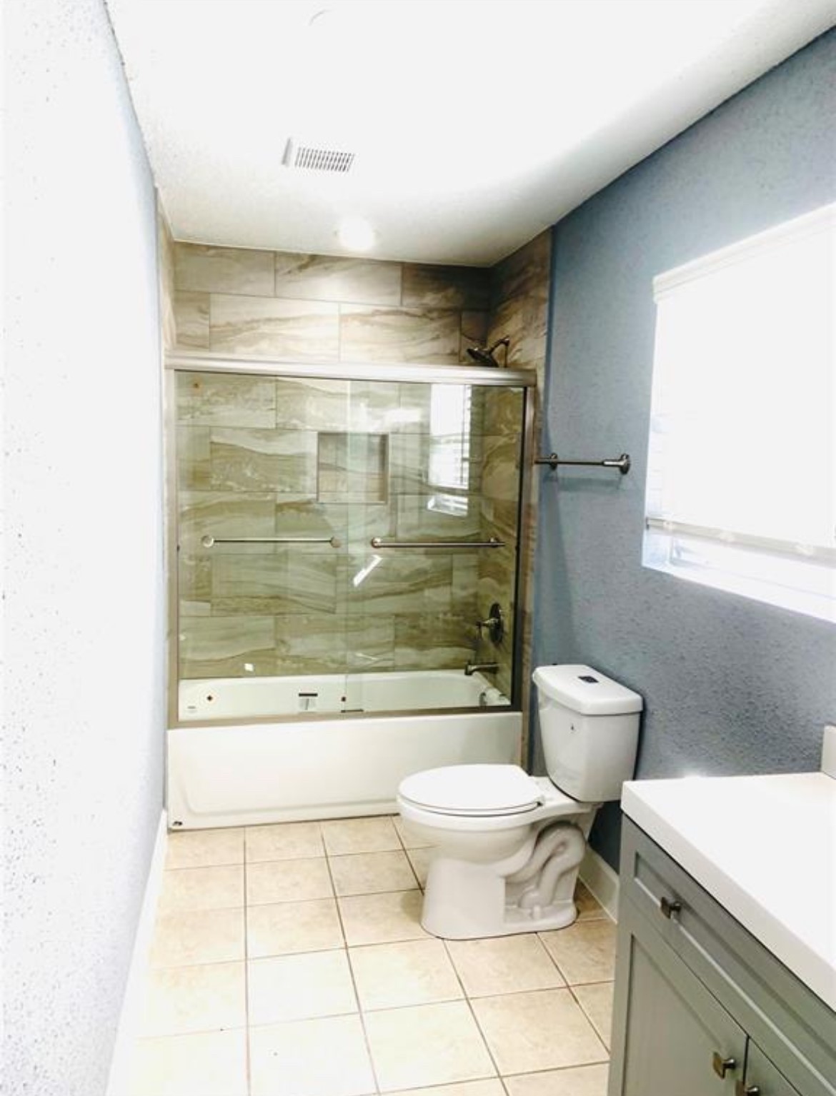 24361 Evergreen Drive Property Photo 6