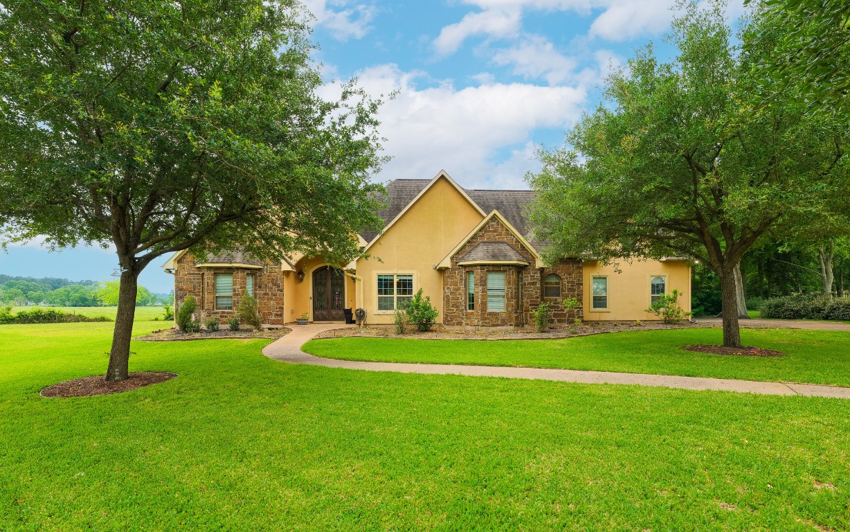 10863 Bourbon Street Property Photo