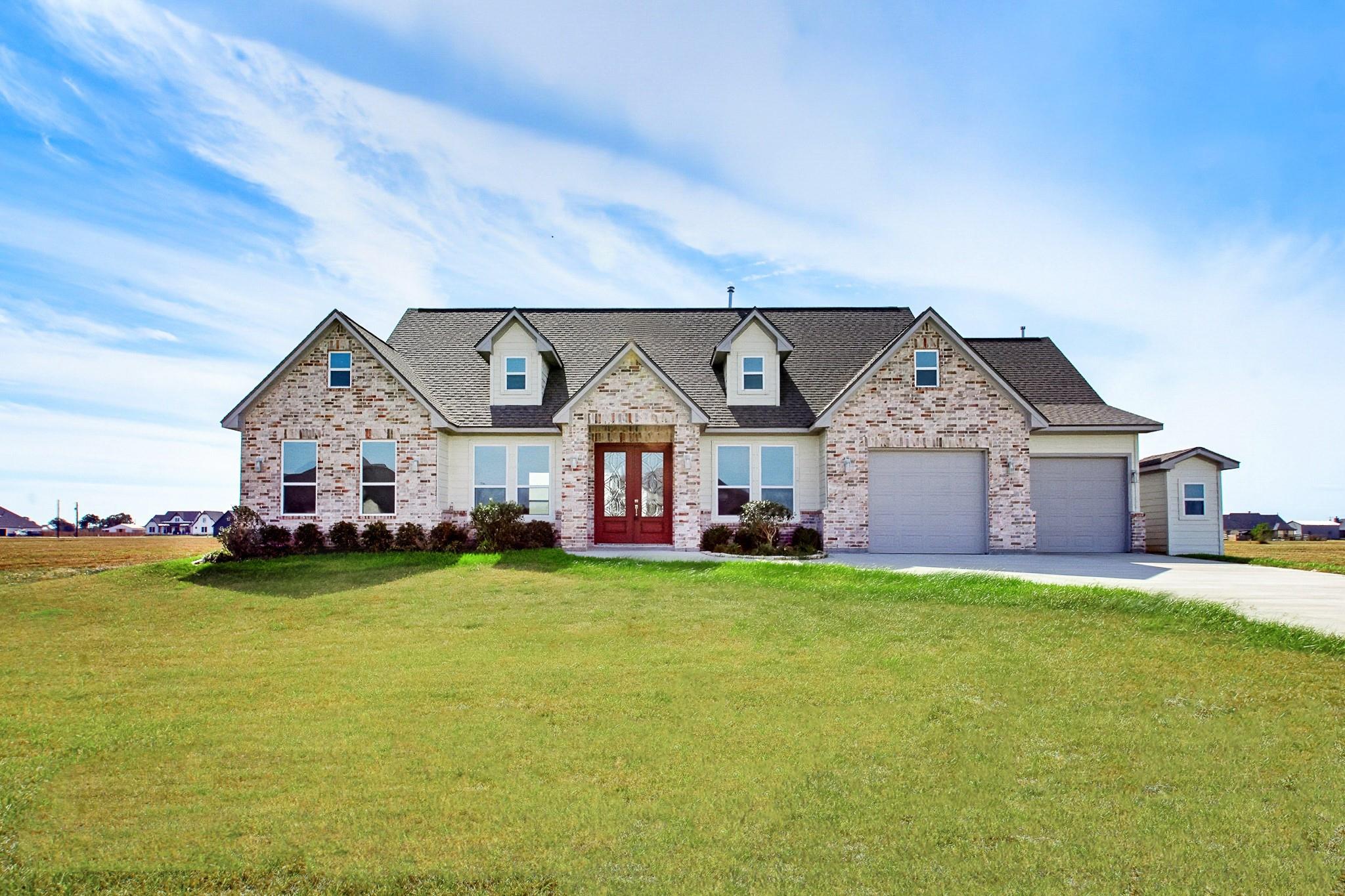 619 Longhorn Trail, Angleton Tx 77515 Property Photo 1