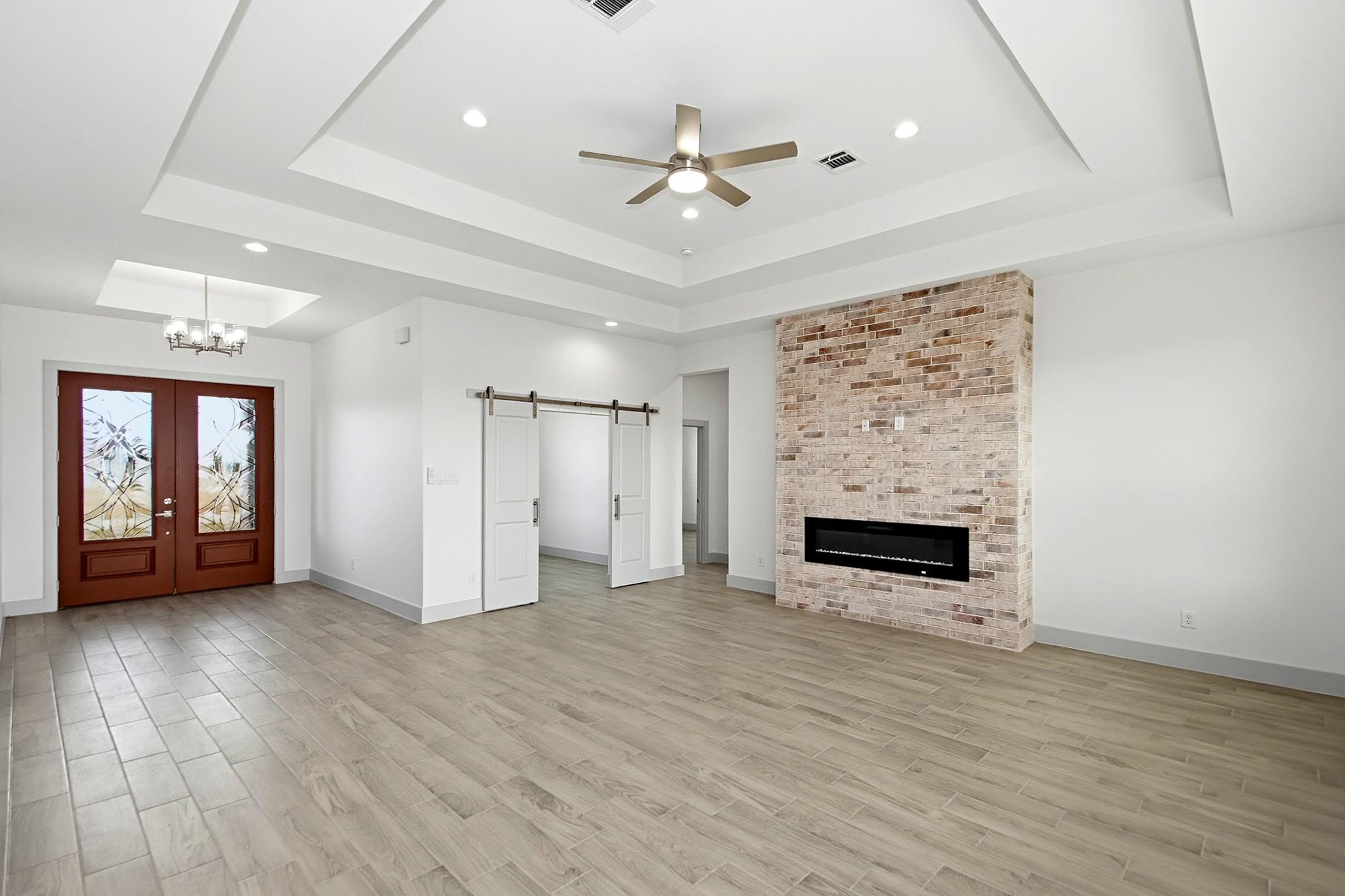 619 Longhorn Trail, Angleton Tx 77515 Property Photo 17