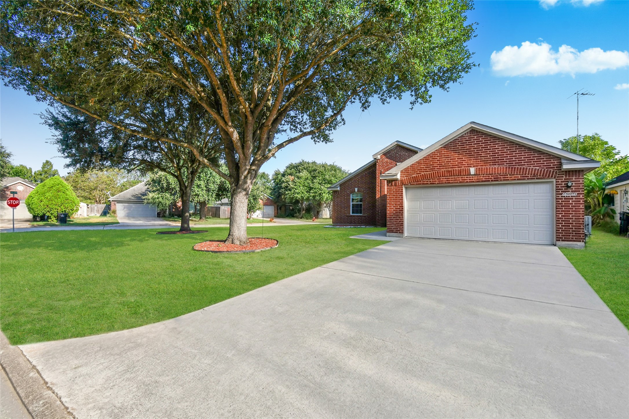 34552 Park Green Property Photo 3