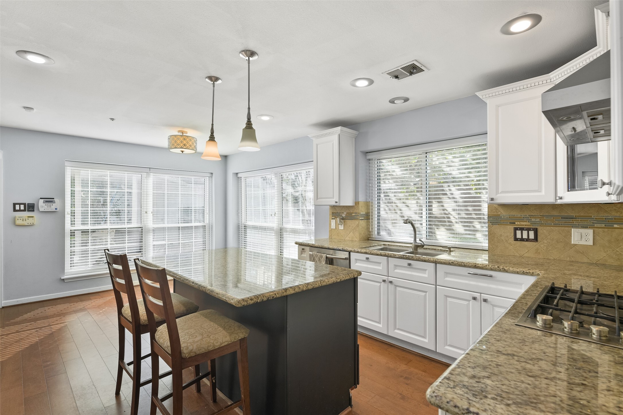 43 Hessenford Street Property Photo 17