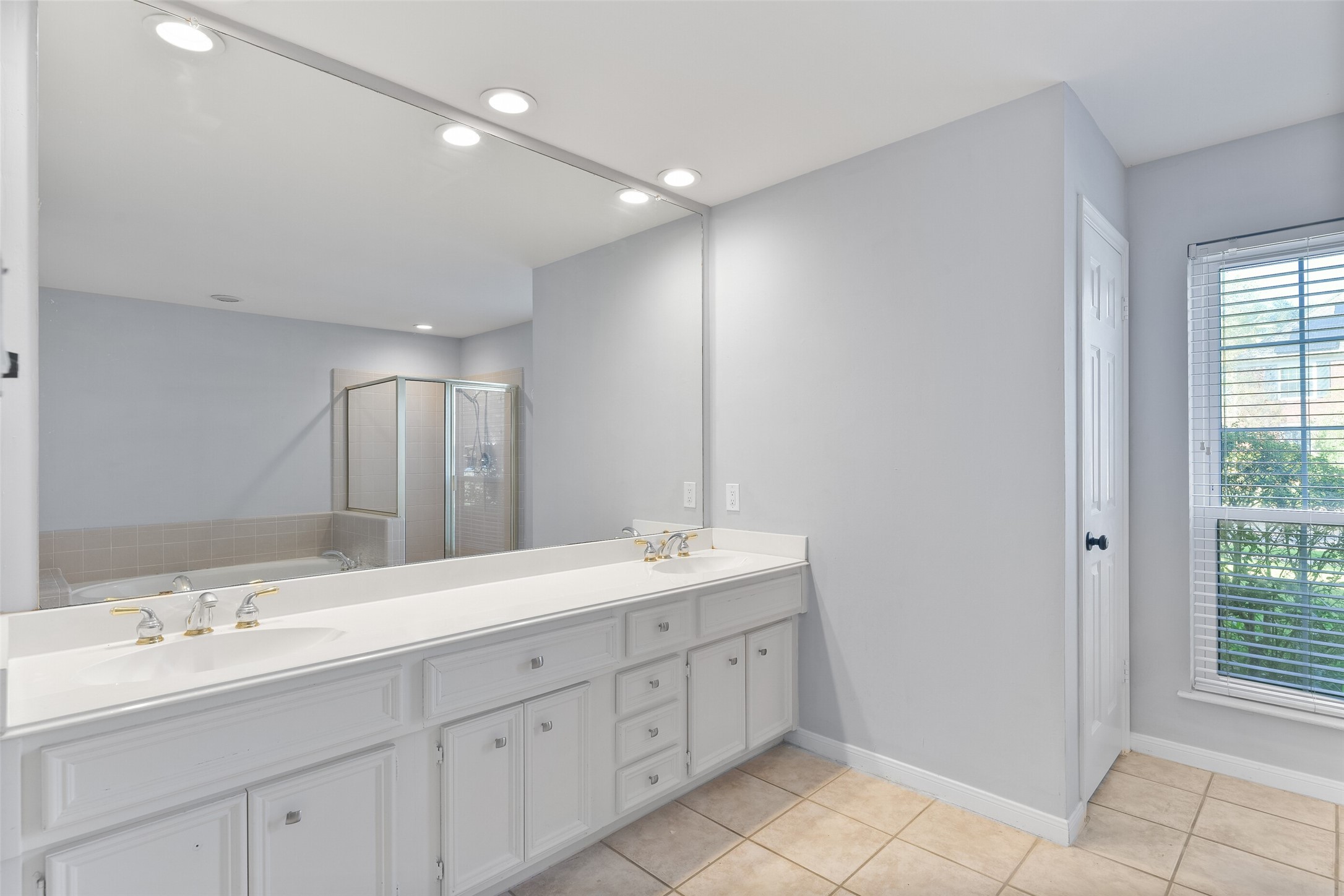 43 Hessenford Street Property Photo 21