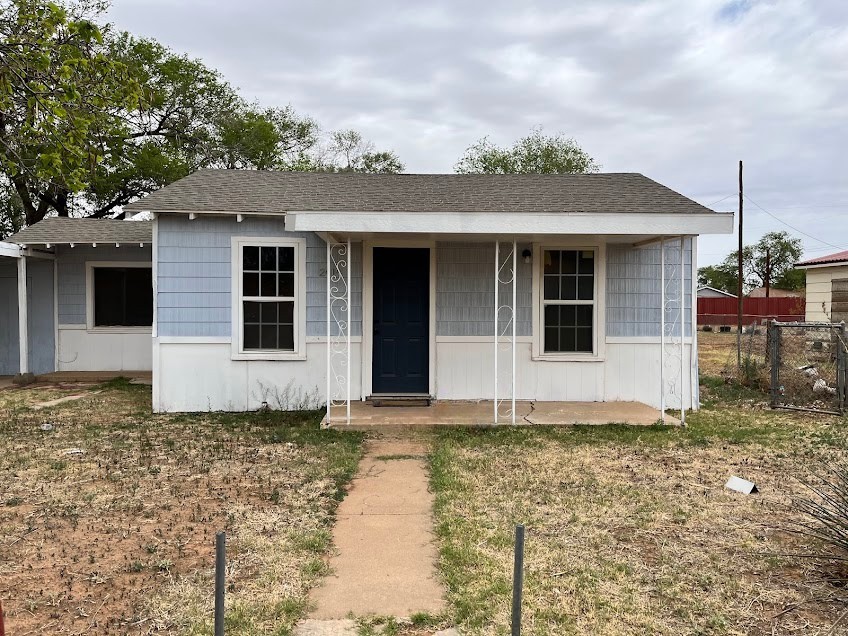 2414 Baylor Street Property Photo 2