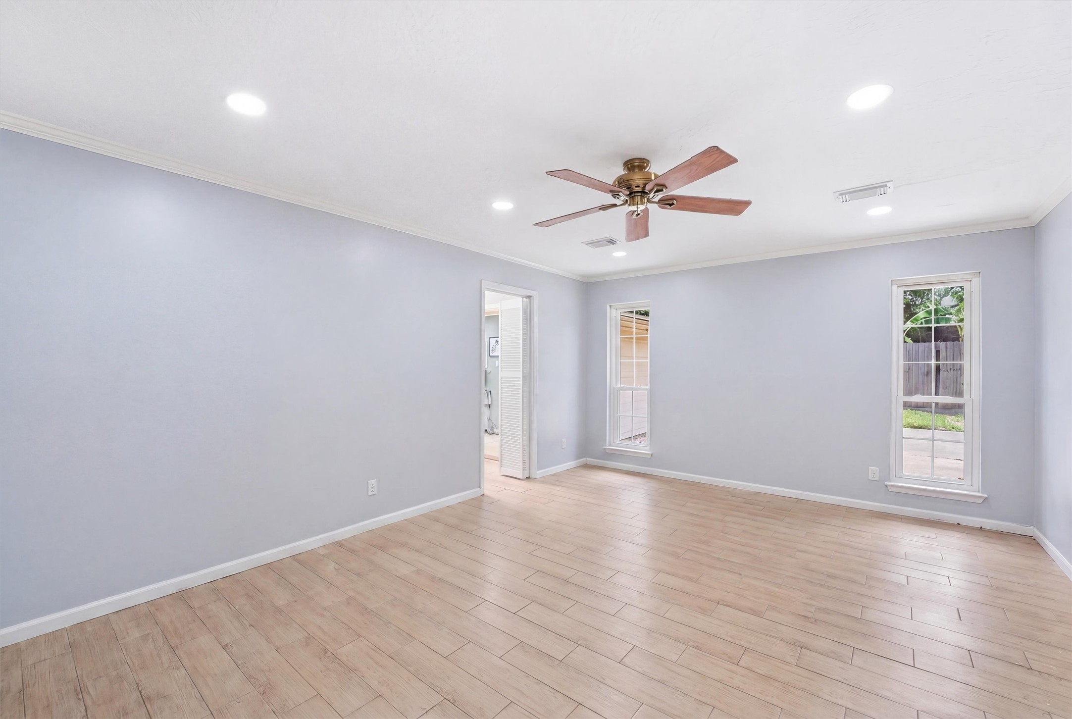16346 Havenpark Court Property Photo 11