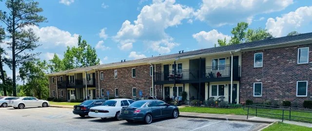 611 Vanity Fair Ave Property Photo 4