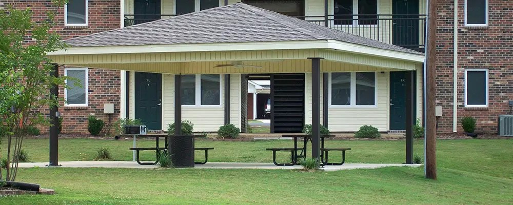 611 Vanity Fair Ave Property Photo 9