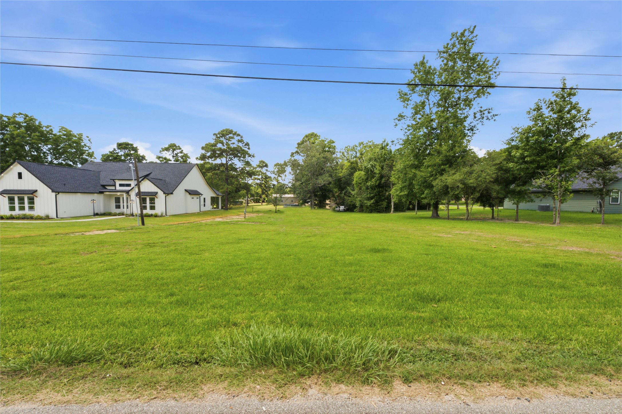 616 County Road 4023 Property Photo 1