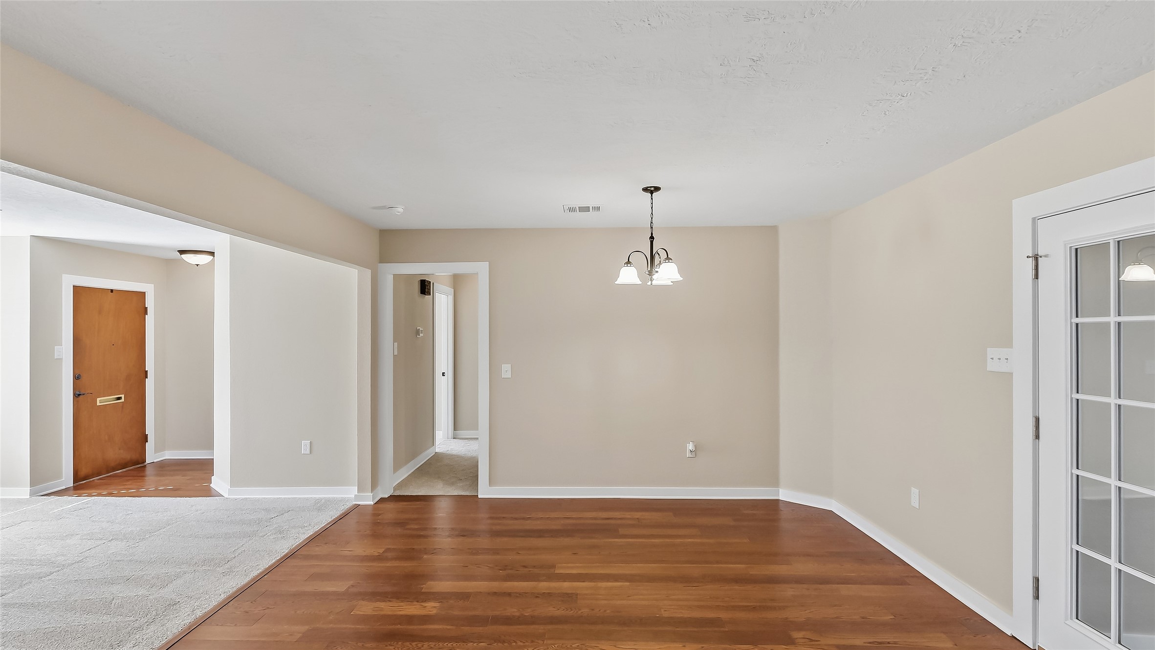1404 Esther Boulevard Property Photo 16