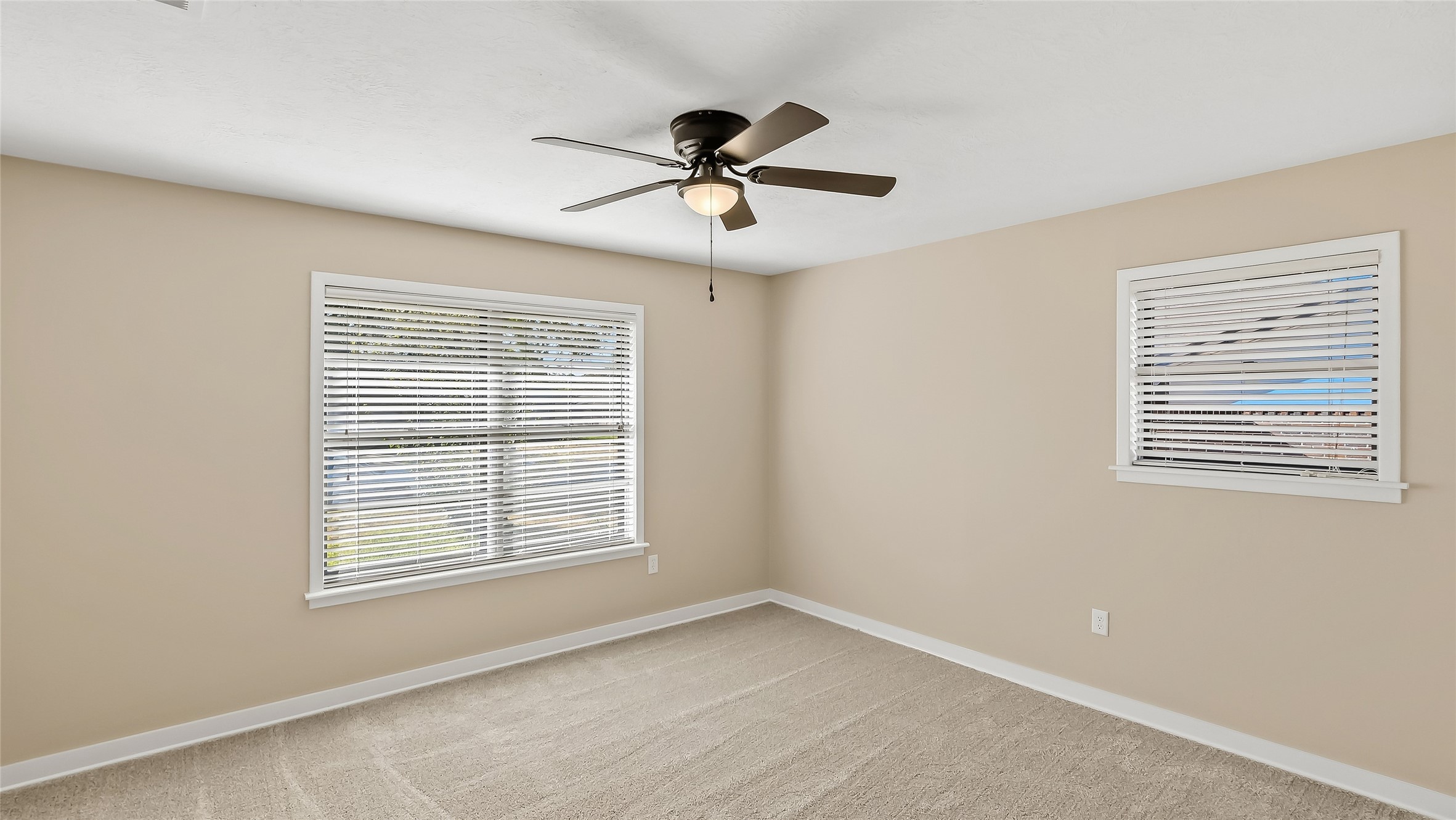 1404 Esther Boulevard Property Photo 22