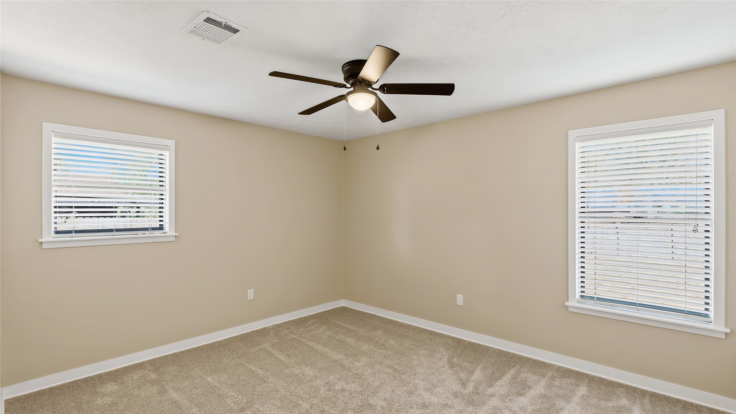 1404 Esther Boulevard Property Photo 25