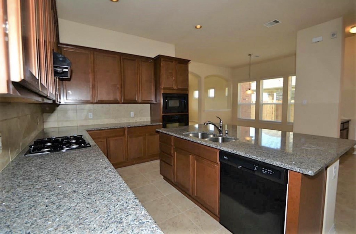 7219 Pearl Terrace Lane Property Photo 16