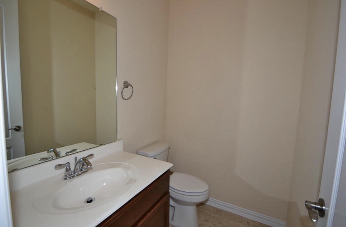 7219 Pearl Terrace Lane Property Photo 27