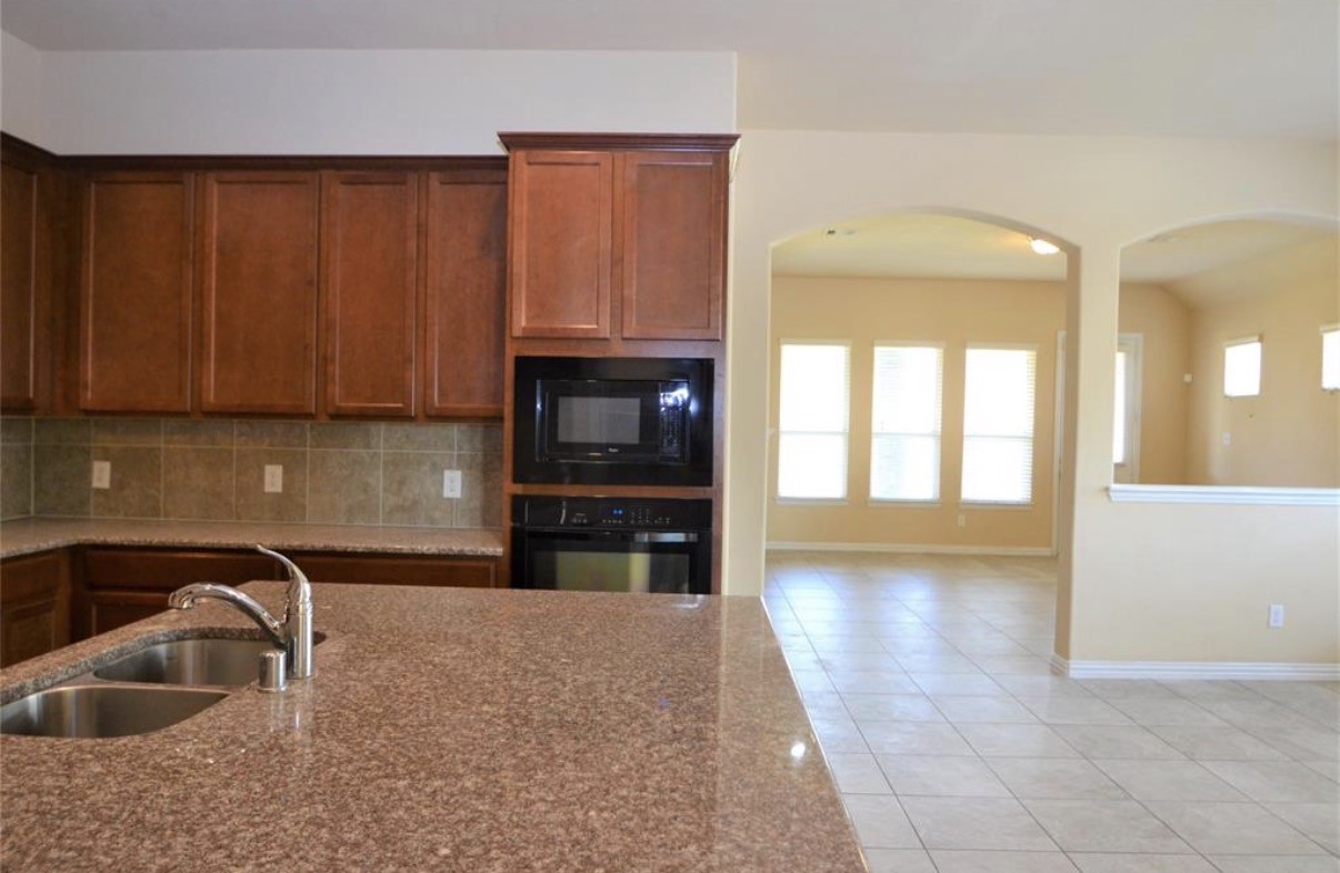 7219 Pearl Terrace Lane Property Photo 33
