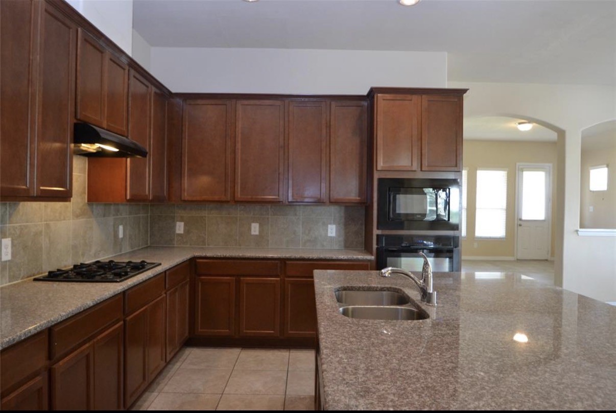7219 Pearl Terrace Lane Property Photo 42