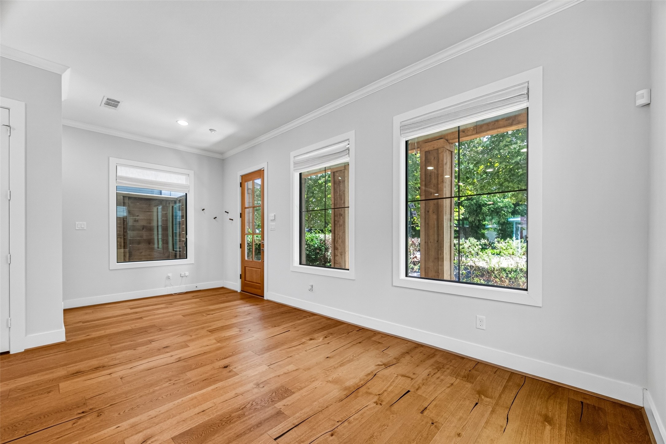 935 Bunton Street Property Photo 12