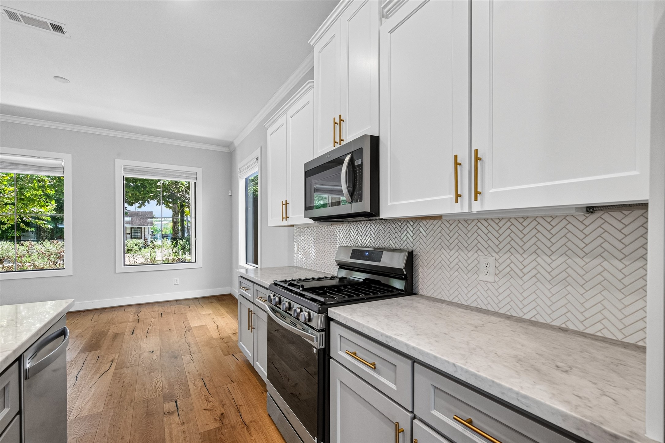 935 Bunton Street Property Photo 21