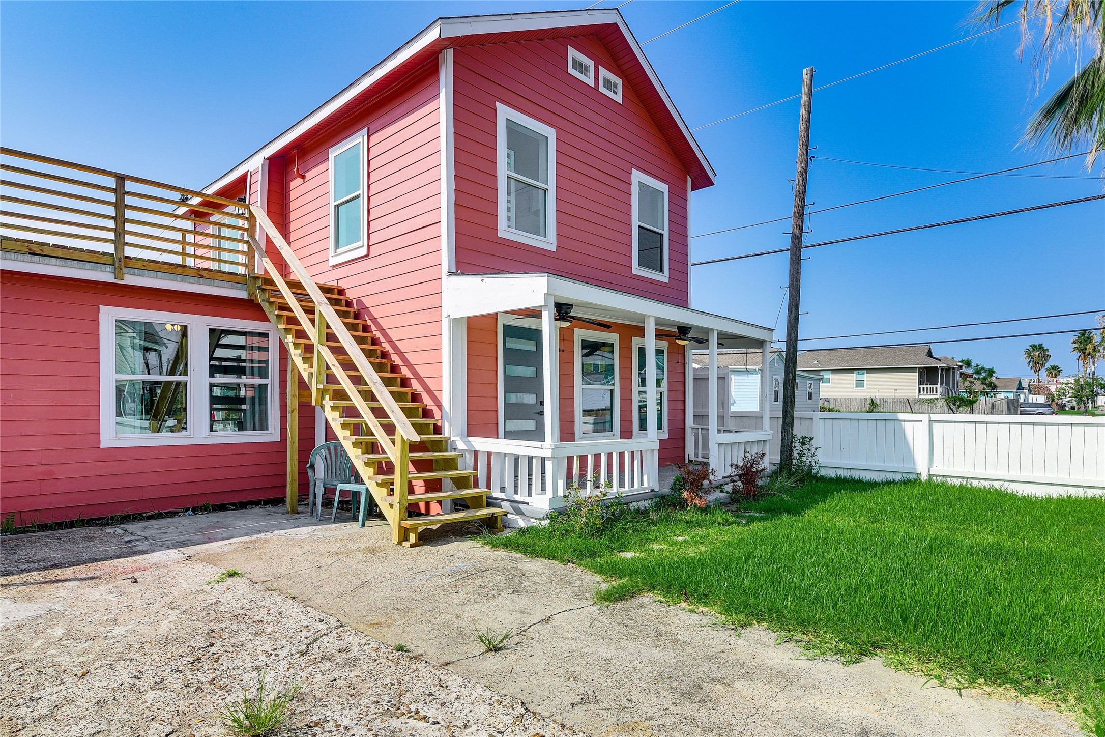 5827 Avenue R Property Photo 1